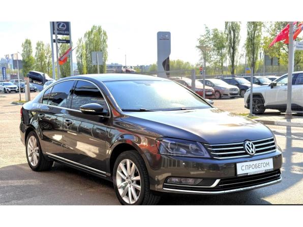 Volkswagen Passat B7 с пробегом 2014 года, цена 1 199 000 рублей, 237016 км, седан, Автокод Объявления