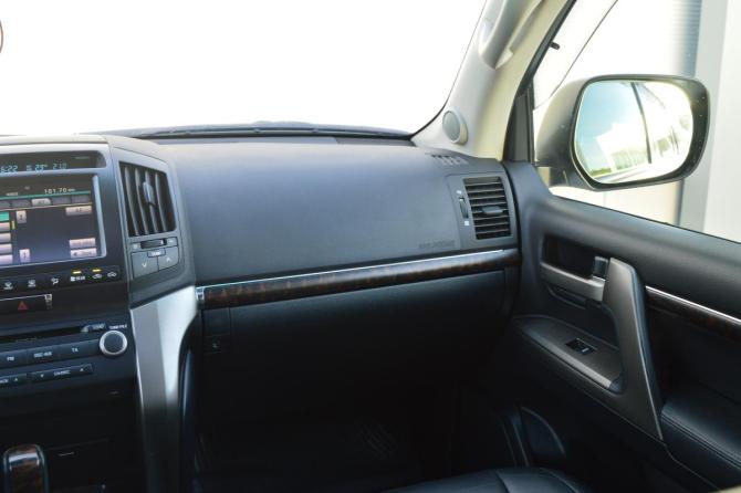 Toyota Land Cruiser 200 Series с пробегом 2011 года, цена 4 200 000 рублей, 135655 км, внедорожник, Автокод Объявления