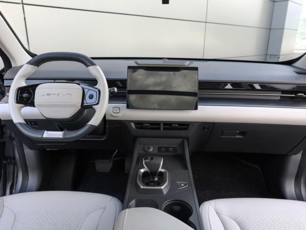 JETOUR DASHING I с пробегом 2023 года, цена 2 099 000 рублей, 13078 км, внедорожник, Автокод Объявления