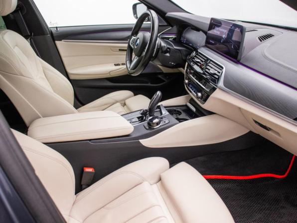 BMW 5 серии VII (G30/G31/G38) Рестайлинг с пробегом 2021 года, цена 4 544 000 рублей, 142541 км, седан, Автокод Объявления