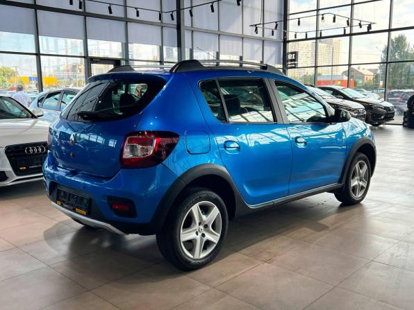 Renault Sandero II с пробегом 2014 года, цена 960 000 рублей, 117579 км, хэтчбек, Автокод Объявления