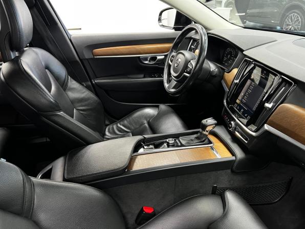 Volvo S90 II с пробегом 2017 года, цена 2 680 000 рублей, 128658 км, седан, Автокод Объявления