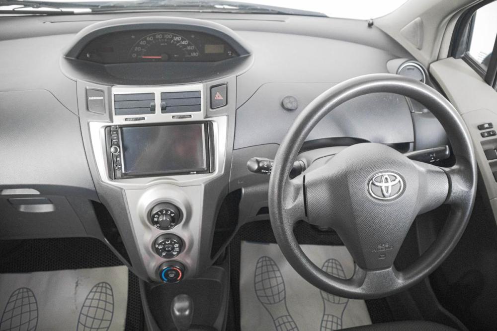 Toyota Vitz II (XP90) Кемерово  - изображение 15