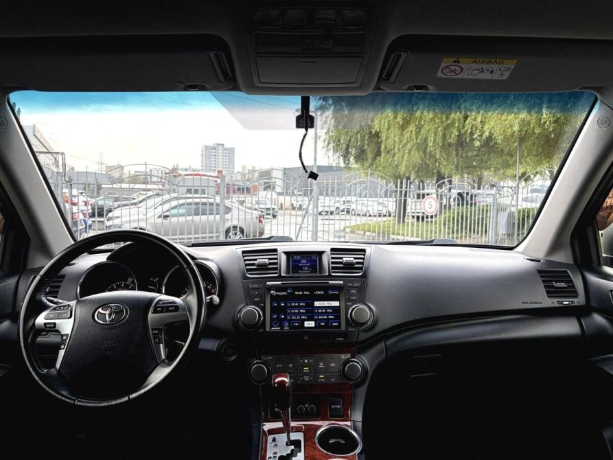 Toyota Highlander II (XU40) Рестайлинг Пермь  - изображение 19
