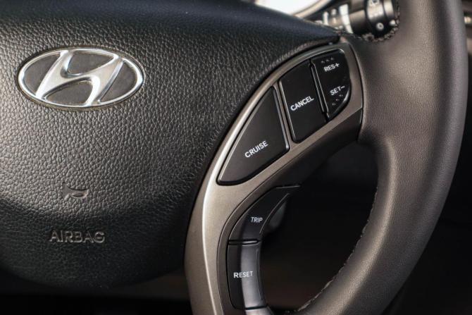 Hyundai i30 II с пробегом 2014 года, цена 949 000 рублей, 110000 км, хэтчбек, Автокод Объявления