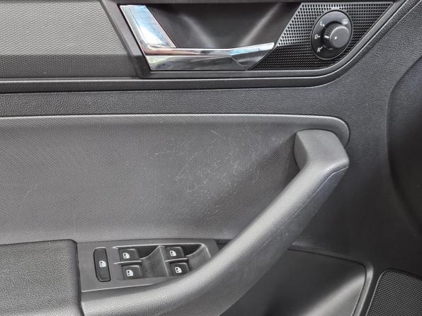 Skoda Rapid I Рестайлинг с пробегом 2019 года, цена 1 099 000 рублей, 161500 км, лифтбек, Автокод Объявления