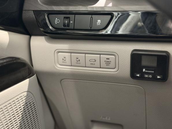 Kia Carnival IV с пробегом 2021 года, цена 3 500 000 рублей, 151529 км, минивэн, Автокод Объявления