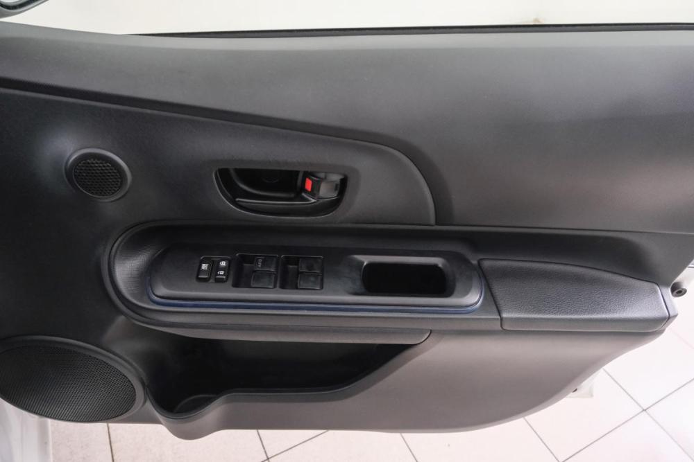 Toyota Aqua I Рестайлинг Красноярск  - изображение 19