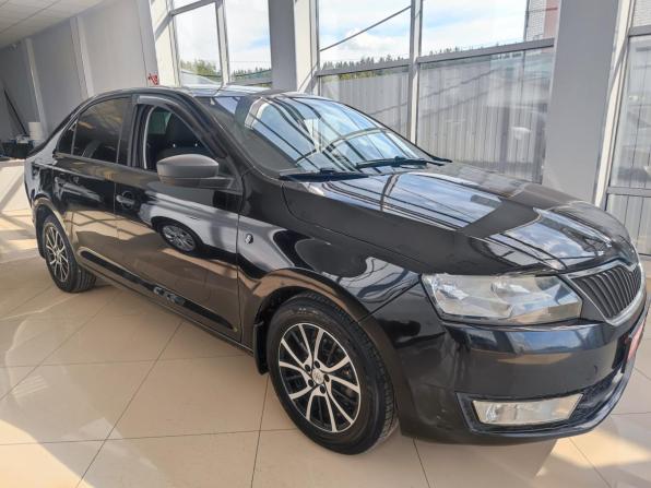 Skoda Rapid I с пробегом 2015 года, цена 869 000 рублей, 150000 км, лифтбек, Автокод Объявления