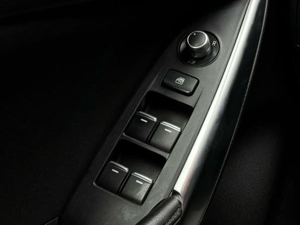 Mazda 6 III (GJ) с пробегом 2015 года, цена 1 919 000 рублей, 170000 км, седан, Автокод Объявления
