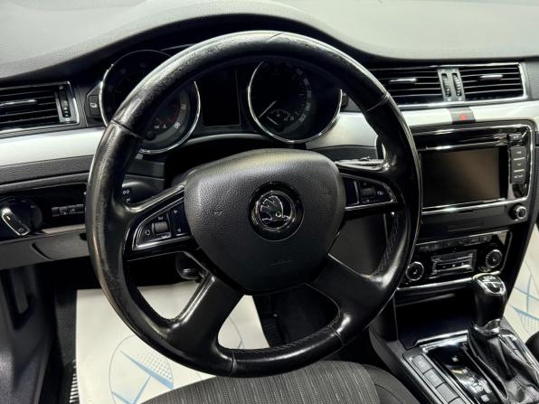 Skoda Superb II Рестайлинг с пробегом 2014 года, цена 980 000 рублей, 262601 км, лифтбек, Автокод Объявления