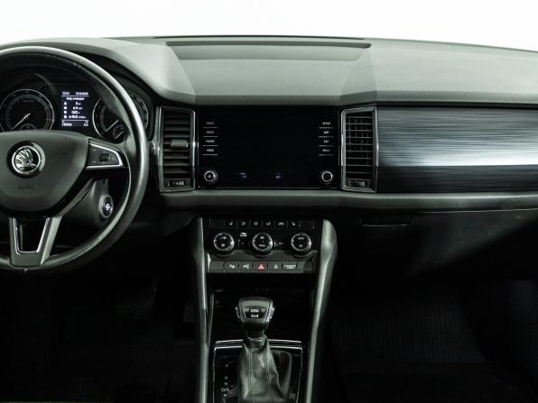 Skoda Kodiaq I с пробегом 2019 года, цена 1 989 700 рублей, 195552 км, внедорожник, Автокод Объявления