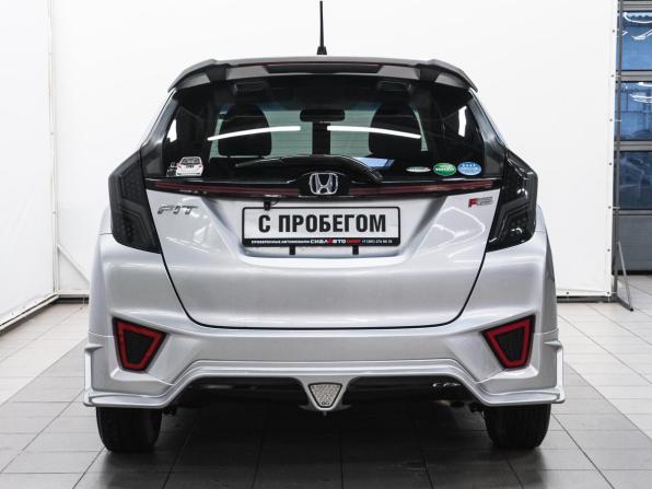 Honda Fit III с пробегом 2016 года, цена 950 000 рублей, 170022 км, хэтчбек, Автокод Объявления