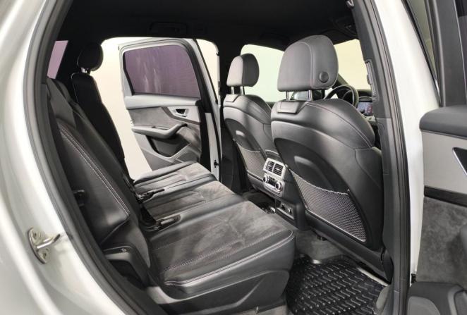 Audi Q7 II (4M) с пробегом 2018 года, цена 5 100 000 рублей, 83575 км, внедорожник, Автокод Объявления