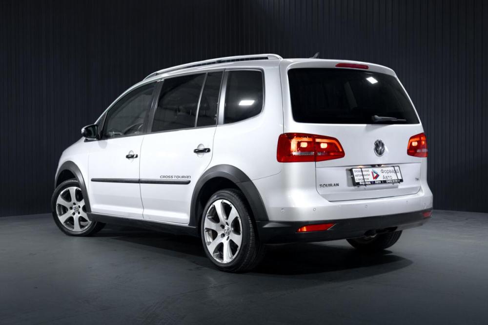 Volkswagen Touran I Рестайлинг 2 Тюмень  - изображение 6
