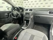 Volkswagen Polo V Рестайлинг Красноярск  - изображение 13