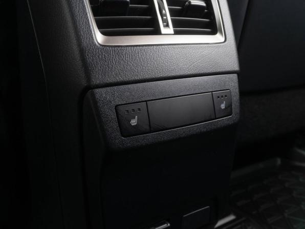 Lexus RX IV Рестайлинг с пробегом 2022 года, цена 7 629 000 рублей, 654 км, внедорожник, Автокод Объявления