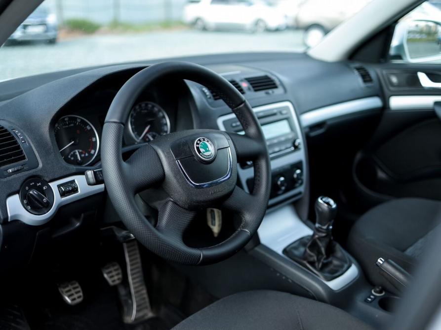 Skoda Octavia II (A5) Рестайлинг Ижевск  - изображение 9