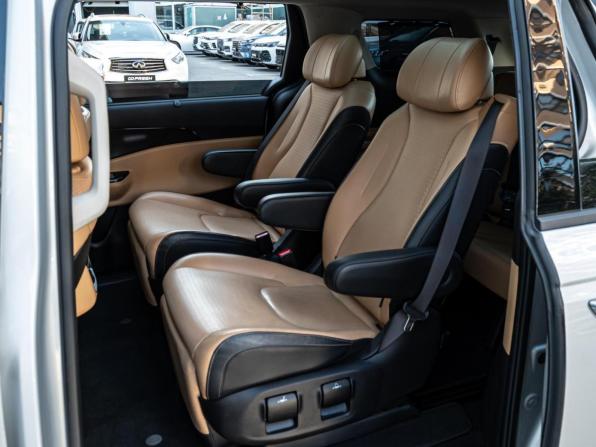 Kia Carnival IV с пробегом 2020 года, цена 3 680 000 рублей, 185900 км, минивэн, Автокод Объявления