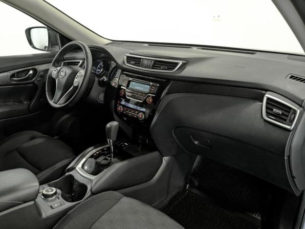 Nissan X-Trail III с пробегом 2018 года, цена 1 995 000 рублей, 137373 км, внедорожник, Автокод Объявления