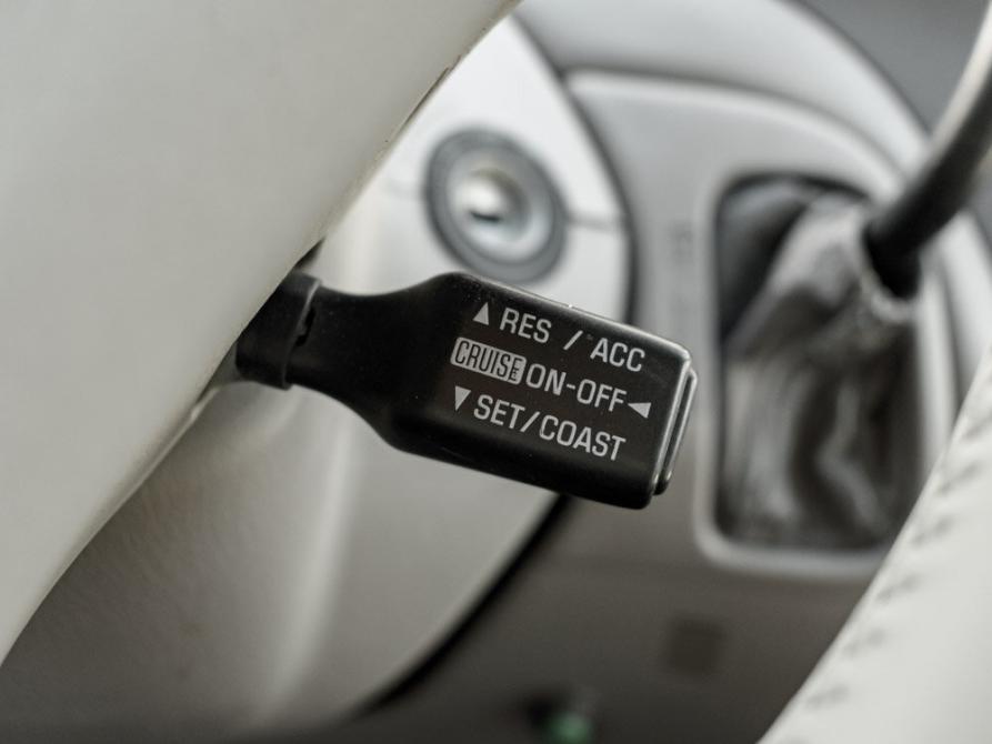 Toyota Prius I Рестайлинг (XW10) Екатеринбург  - изображение 13