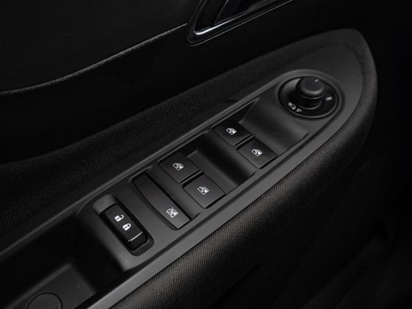 Opel Mokka I с пробегом 2013 года, цена 1 215 000 рублей, 89126 км, внедорожник, Автокод Объявления