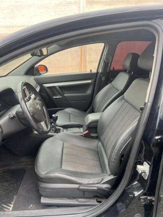 Opel Vectra C Рестайлинг с пробегом 2007 года, цена 550 000 рублей, 120500 км, седан, Автокод Объявления