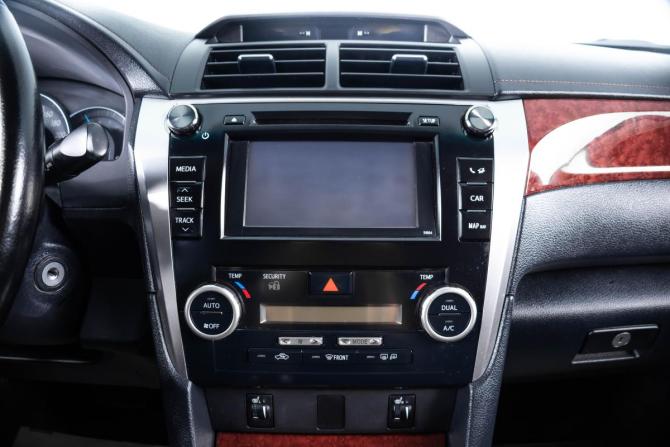 Toyota Camry VII (XV50) с пробегом 2014 года, цена 1 499 000 рублей, 208900 км, седан, Автокод Объявления