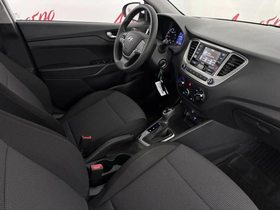 Hyundai Solaris II Рестайлинг Псков  - изображение 12