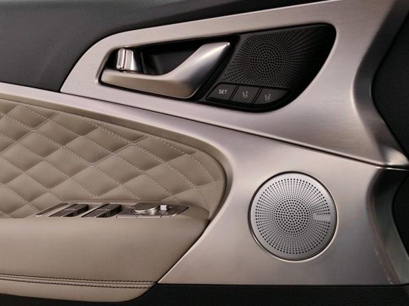 Genesis G70 I с пробегом 2018 года, цена 2 589 000 рублей, 115082 км, седан, Автокод Объявления