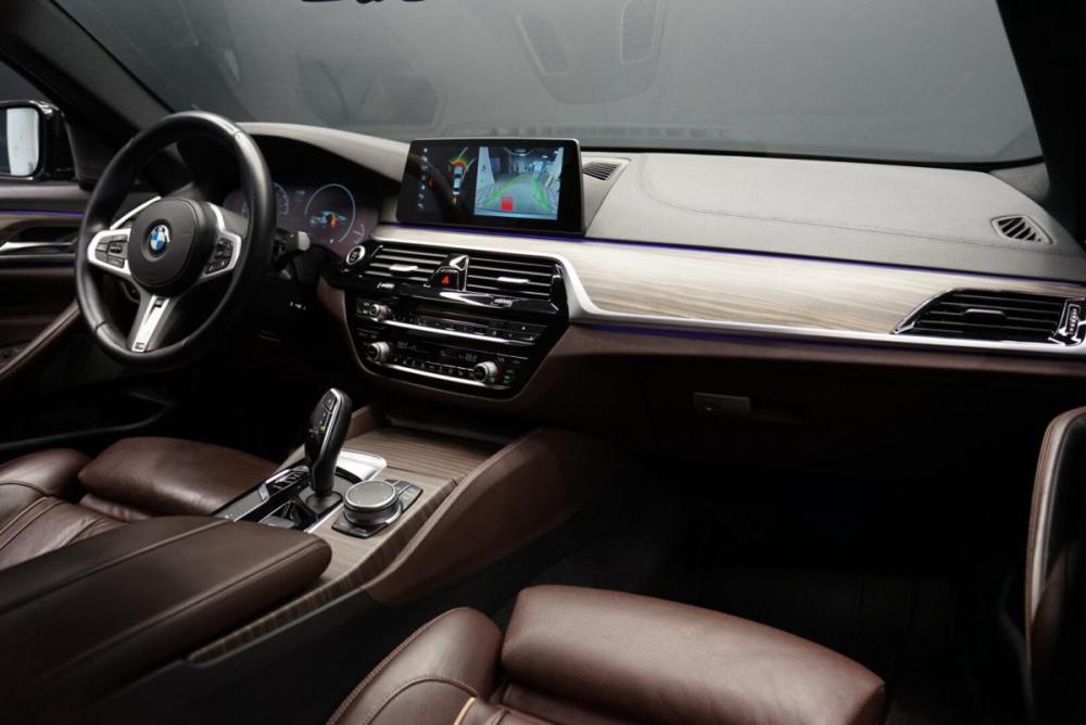 BMW 5 серии VII (G30/G31/G38) Крым  - изображение 25