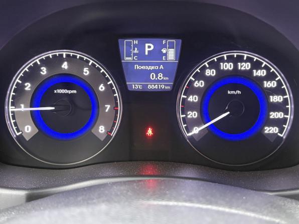 Hyundai Solaris I Рестайлинг с пробегом 2014 года, цена 899 000 рублей, 88418 км, седан, Автокод Объявления