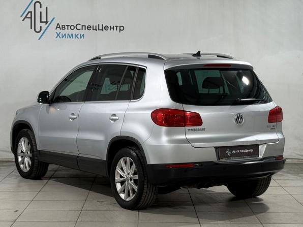 Volkswagen Tiguan I Рестайлинг с пробегом 2011 года, цена 1 649 800 рублей, 110000 км, внедорожник, Автокод Объявления