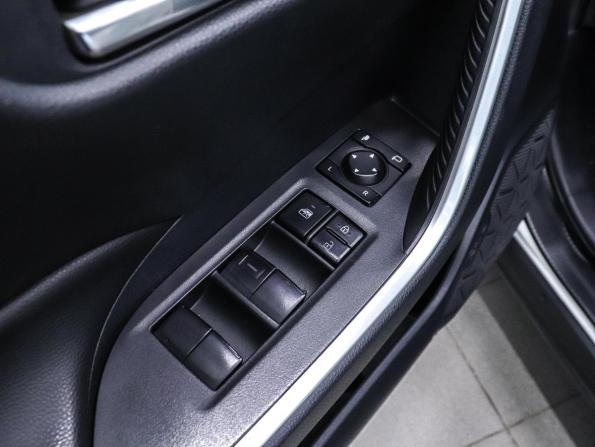 Toyota RAV4 V (XA50) с пробегом 2021 года, цена 3 510 000 рублей, 44139 км, внедорожник, Автокод Объявления