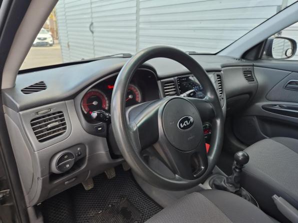 Kia Rio II Рестайлинг с пробегом 2011 года, цена 672 000 рублей, 168465 км, хэтчбек, Автокод Объявления