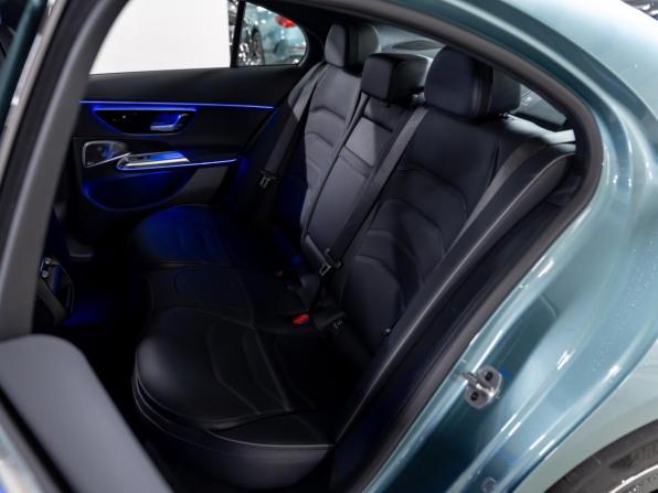 Новый Mercedes-Benz E-Класс VI (W214 S214) 2025 года, цена 10 100 000 рублей, седан, Автокод Объявления