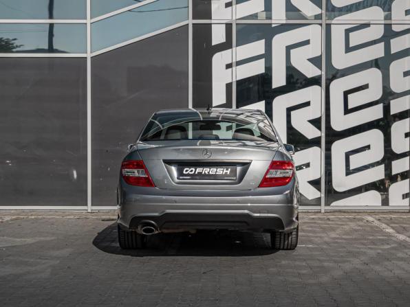 Mercedes-Benz C-Класс III (W204) с пробегом 2010 года, цена 899 000 рублей, 219573 км, седан, Автокод Объявления