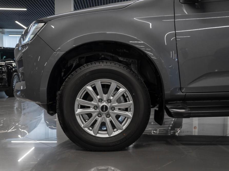 Isuzu D-Max III Москва  - изображение 23