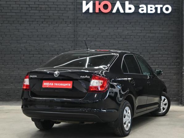 Skoda Rapid I Рестайлинг с пробегом 2018 года, цена 1 420 000 рублей, 110367 км, лифтбек, Автокод Объявления