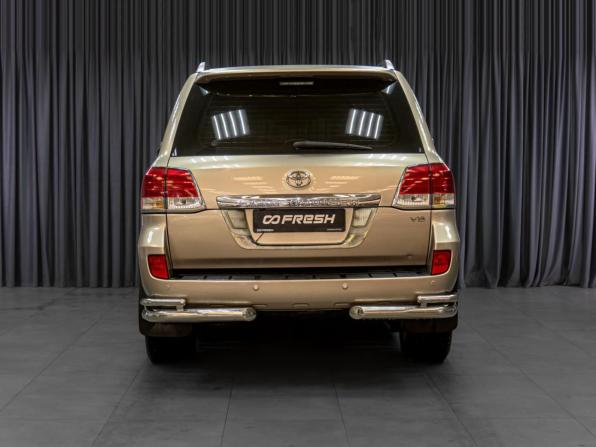 Toyota Land Cruiser 200 Series с пробегом 2011 года, цена 3 609 000 рублей, 319991 км, внедорожник, Автокод Объявления