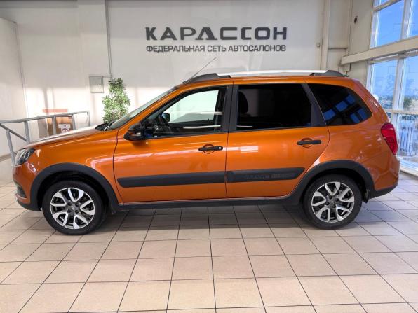 Lada (ВАЗ) Granta I Рестайлинг с пробегом 2022 года, цена 830 000 рублей, 38000 км, универсал, Автокод Объявления