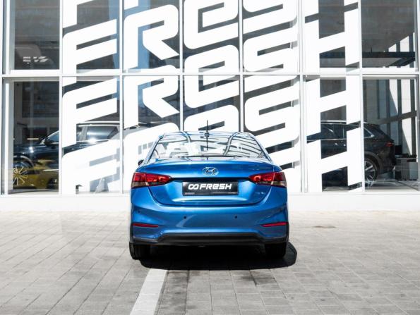 Hyundai Solaris II с пробегом 2018 года, цена 1 278 000 рублей, 89242 км, седан, Автокод Объявления