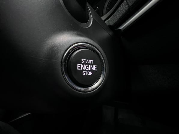 Skoda Karoq I с пробегом 2020 года, цена 2 330 000 рублей, 113168 км, внедорожник, Автокод Объявления