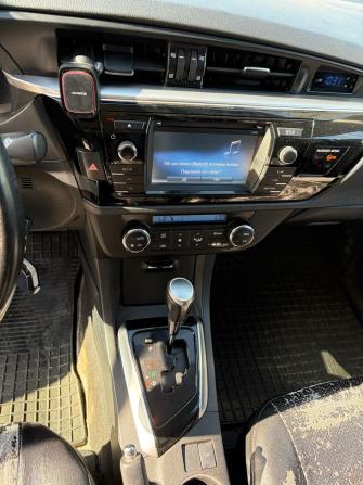 Toyota Corolla XI (E160 E170 E180) с пробегом 2013 года, цена 1 042 000 рублей, 209509 км, седан, Автокод Объявления