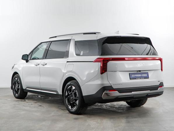 Kia Carnival IV Рестайлинг с пробегом 2025 года, цена 5 998 999 рублей, 12425 км, минивэн, Автокод Объявления