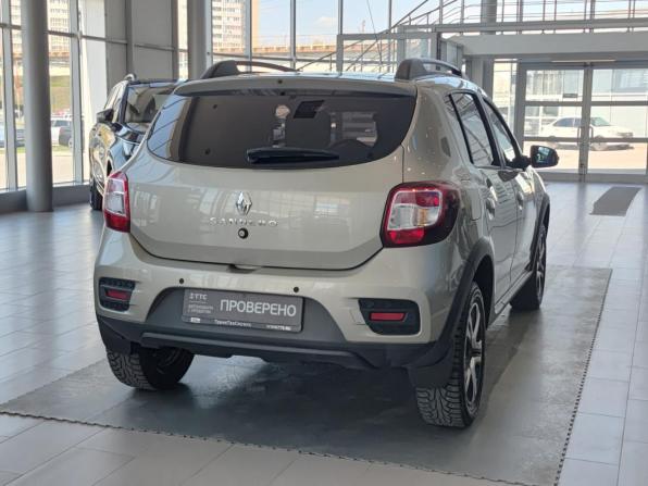 Renault Sandero II Рестайлинг с пробегом 2021 года, цена 1 353 000 рублей, 104289 км, хэтчбек, Автокод Объявления