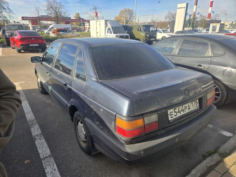 Volkswagen Passat B3 Санкт-Петербург  - изображение 2