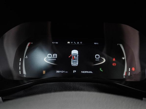 Haval Jolion I Рестайлинг с пробегом 2024 года, цена 2 495 000 рублей, 39101 км, внедорожник, Автокод Объявления