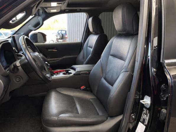 Toyota Land Cruiser 300 Series с пробегом 2021 года, цена 10 987 000 рублей, 64929 км, внедорожник, Автокод Объявления