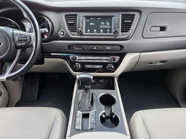 Kia Carnival IV с пробегом 2020 года, цена 3 150 000 рублей, 59900 км, минивэн, Автокод Объявления